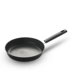 Fiskars Hard Face Slip-let Stegepande 28 Cm